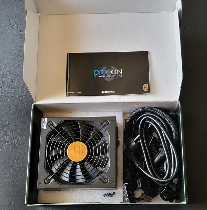Комплект AMD Ryzen 7 1700X та блок живлення Chiftec Proton BDF 650c