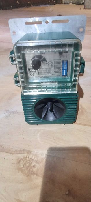 Biosoniczny odstraszacz ptaków