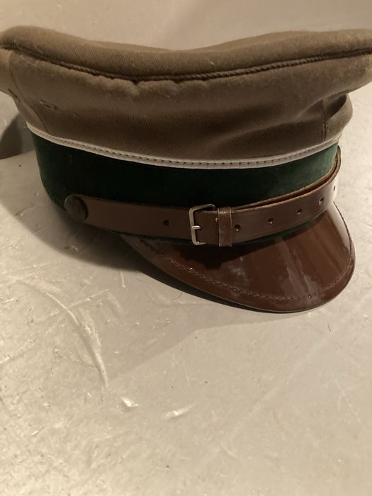 Czapka,oznaki służba leśna
