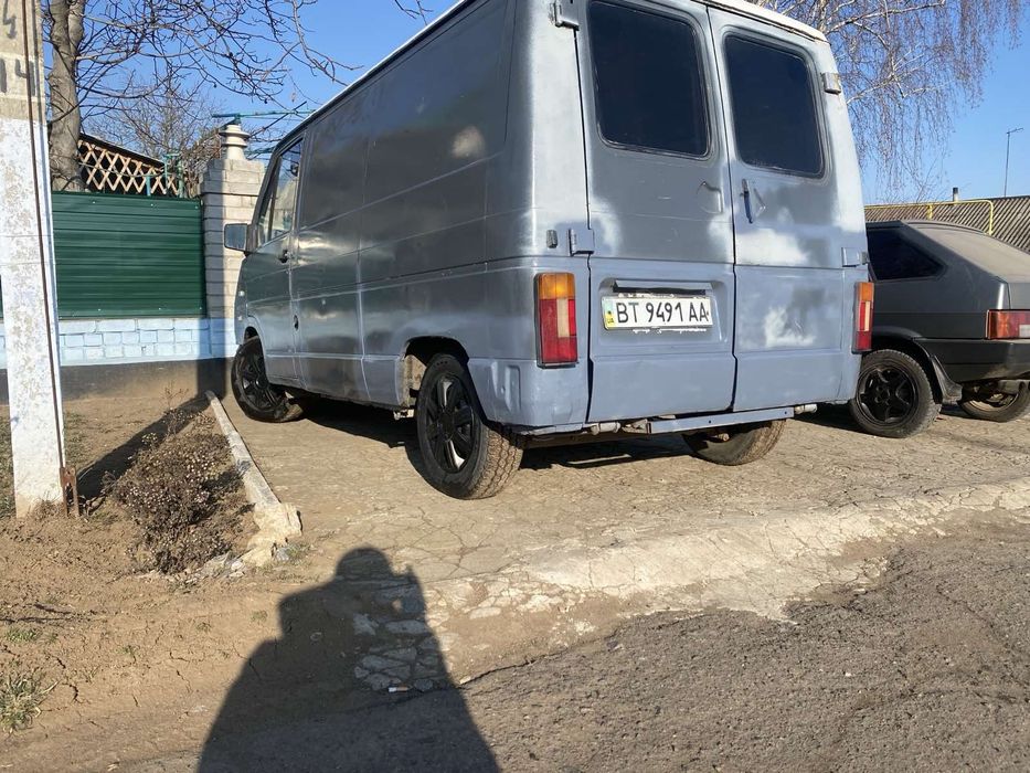 Продам машину на ходу