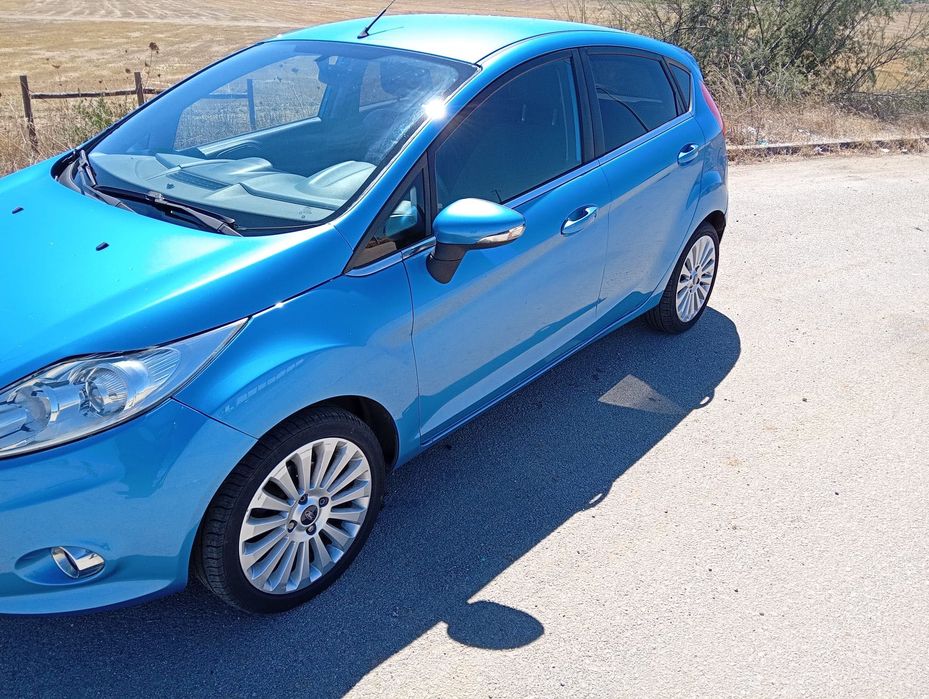Ford Fiesta 1.2 Gasolina — photo 2