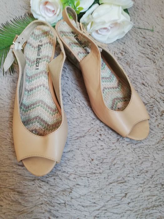 Piękne sandałki na koturnie Emilio Luca rozm. 39