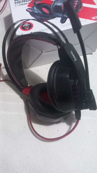 Headphone gaming
