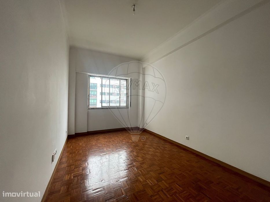 Apartamento T2 para arrendamento