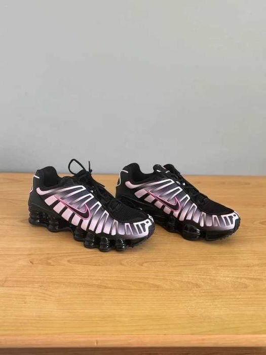 Nike Shox TL Czarny R.38