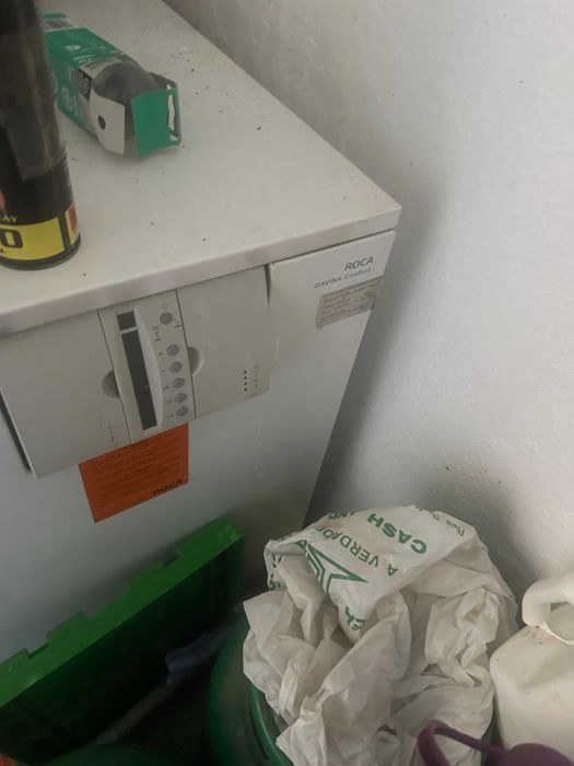 Caldeira Roca com deposito de 1000l de gasoleo