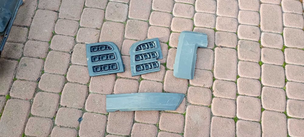 Решітка бампера Ford Fuzion 2006-2012