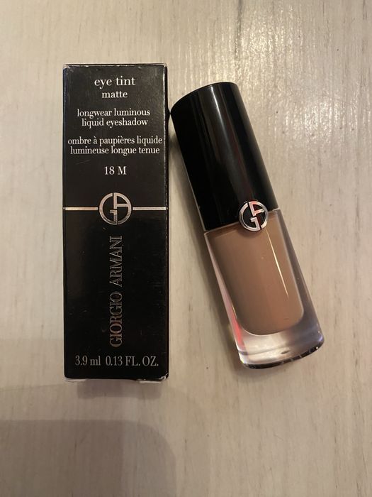 Giorgio Armani eye tint
