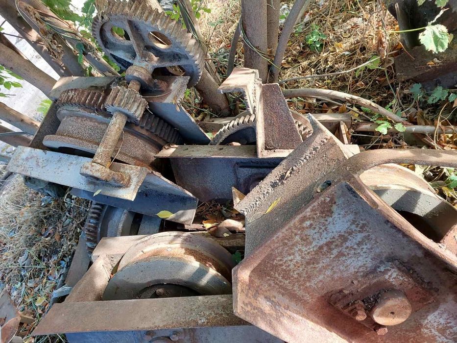 Вироби з металу,