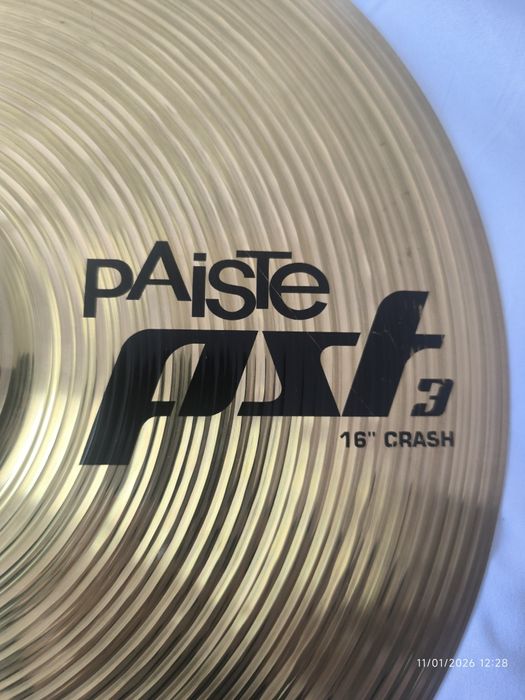 Paiste PST3 Crash 16" Como Novo