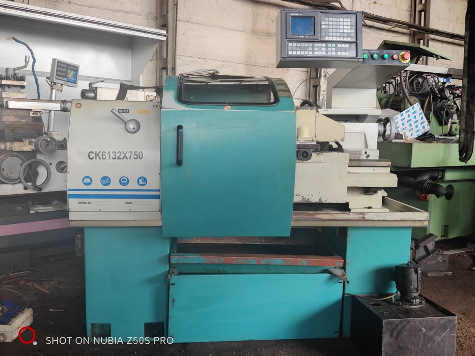 Tokarka CNC CK6132x750 mała