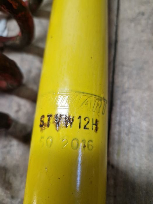 Zawieszenie gwintowane golf 5 a3 Leon gwint sportowe amortyzatory