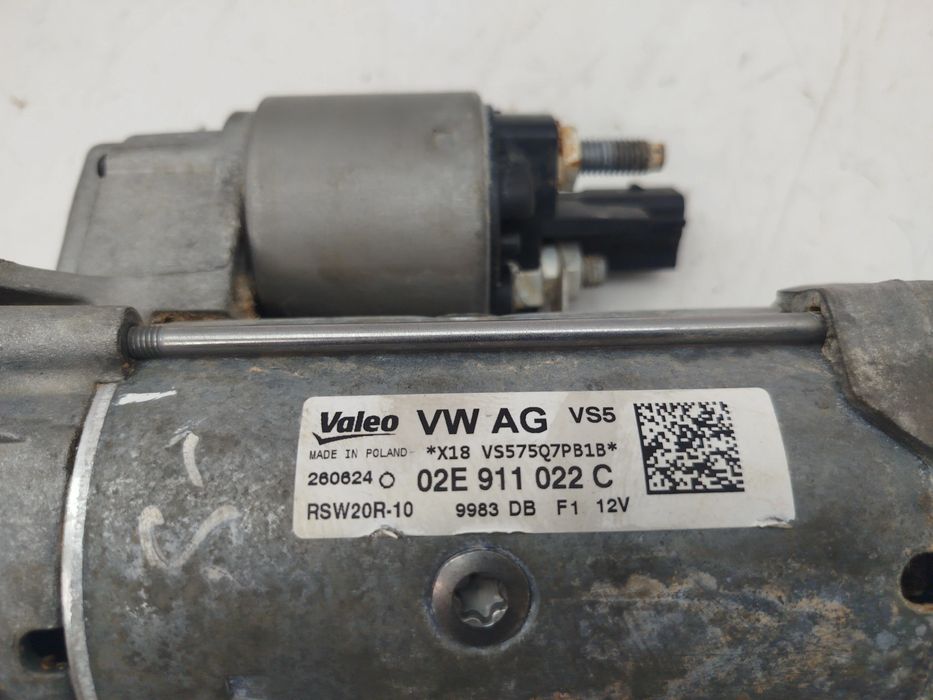 Motor de arranque AUDI Q3 (F3B)