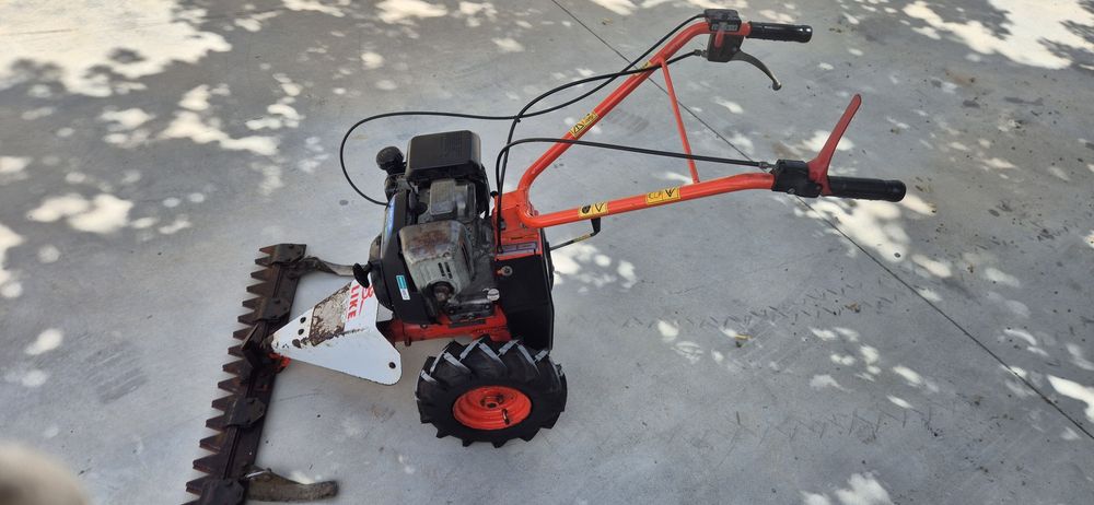 Mini ceifeira  motor  Honda