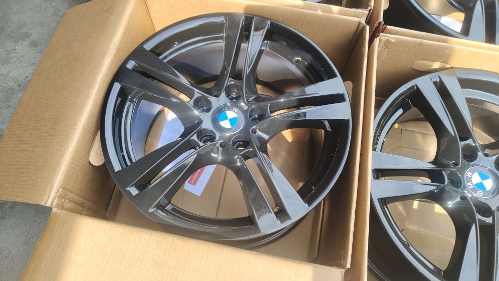 Felgi BMW 18 cali 8Jx18 ET30 9Jx18 ET41 5x120