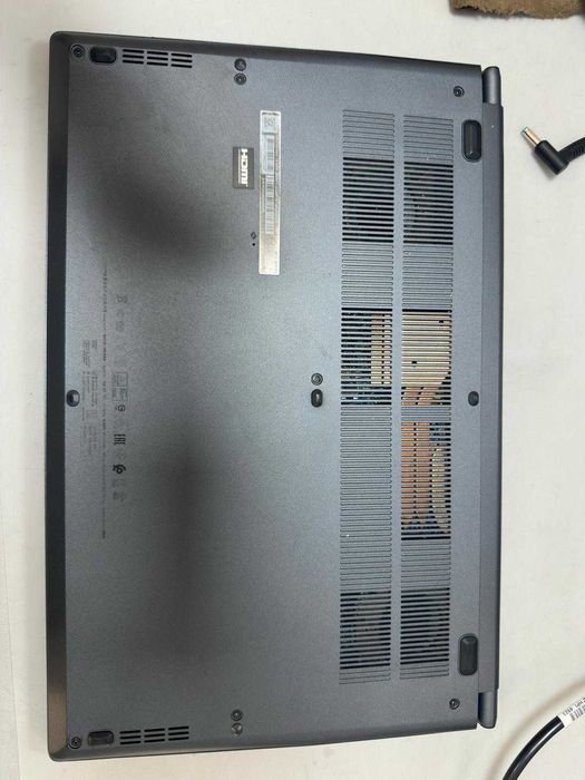 MSI Modern 14 A5M | AMD Ryzen 7 5700U | 32GB RAM DDR4 | 512GB SSD NVMe