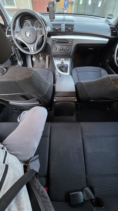 BMW serii 1 E87 118d 143km