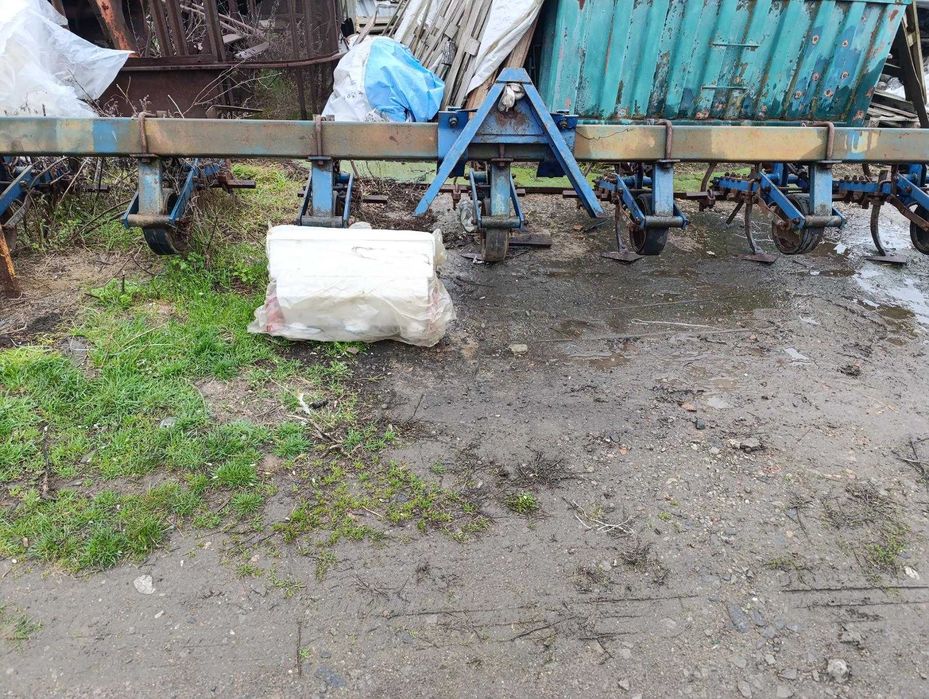 Продам культиватор КРН-5.6 с удобрениями