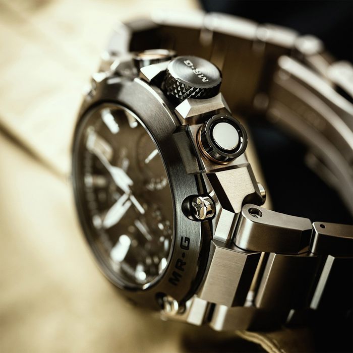 Часы Casio G-Shock MRG-B2000D-1A ! Оригинал! Фирменная гарантия 2 года.