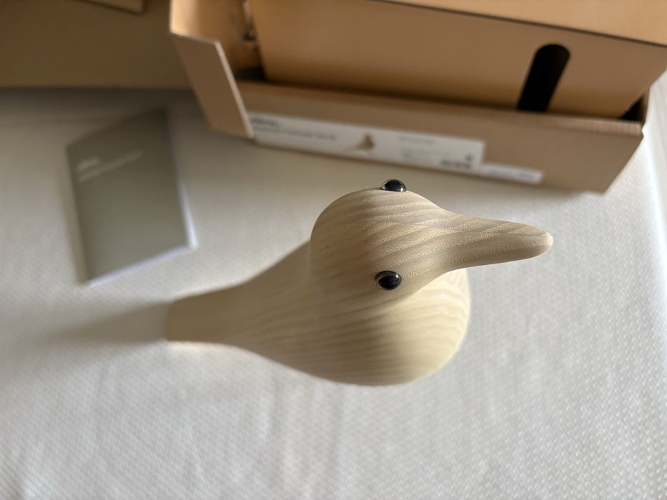 Vitra Bird Eames