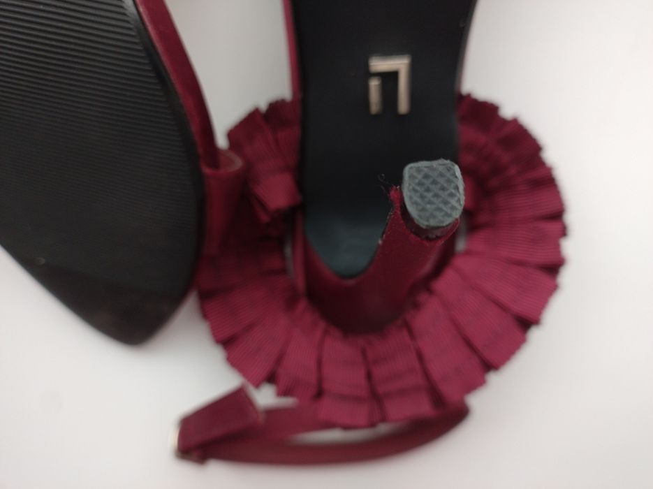 Босоніжки босоножки. Lost ink