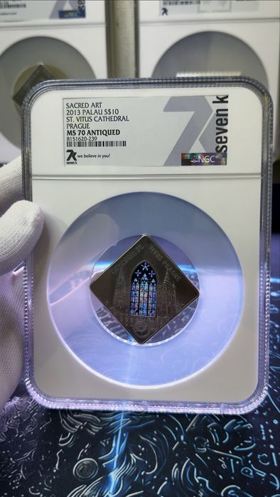 10 доларів Палау 2013 Собор Святого Віта Прага NGC MS70|