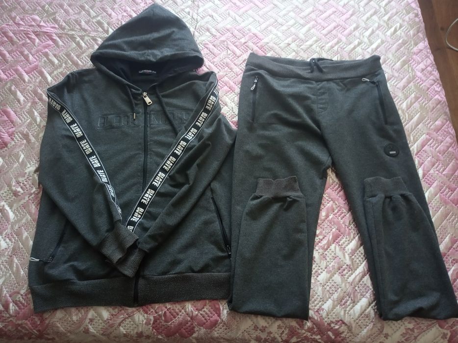 Костюм спортивний з