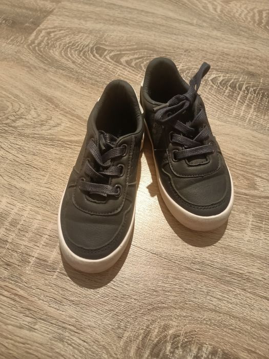 Buty chłopięce Reserved r.28