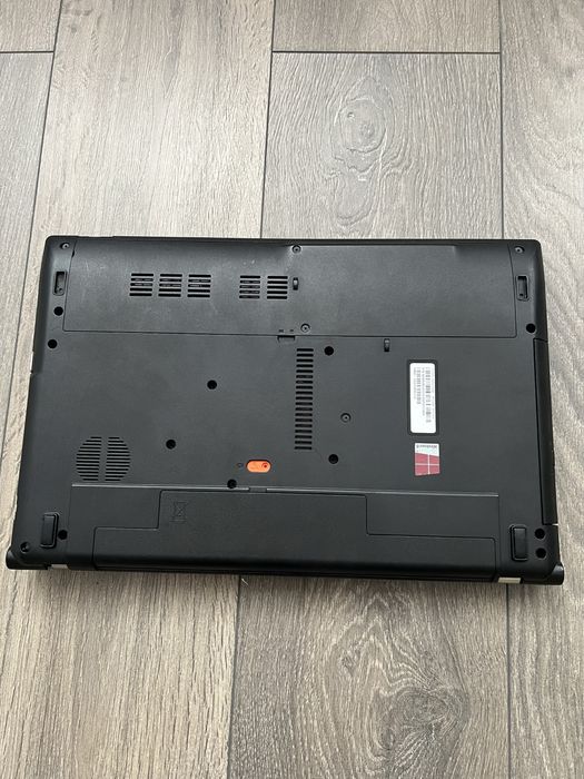 Ноутбук Acer Aspire V3-551G