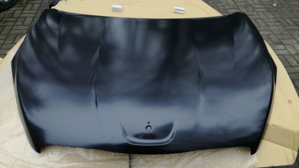 PEUGEOT 508 grill + listwa chrom