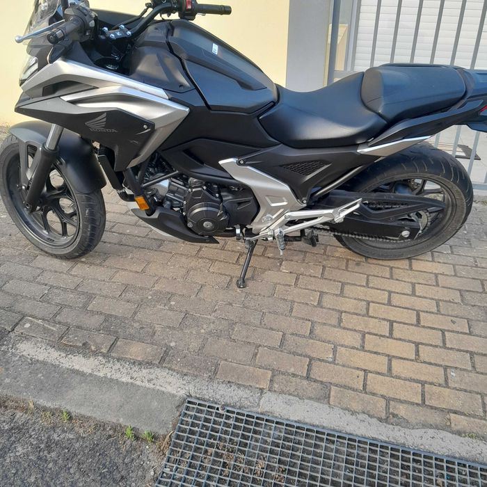 Vendo mota honda nc750x