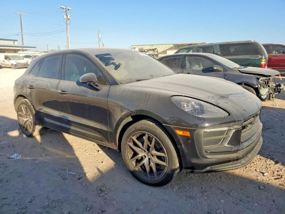 Porsche Macan 2024r., 4x4, 2.0L, od ubezpieczalni