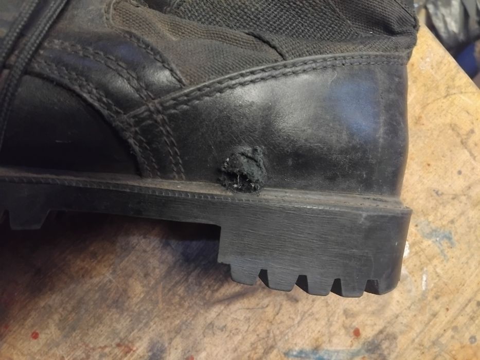 Buty trzewiki wojkowe 926/MON Demar r.26.5