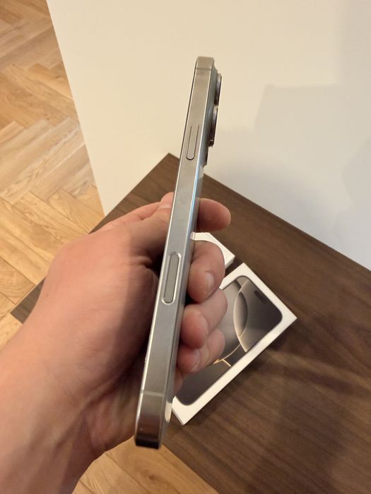 iPhone 16 pro max