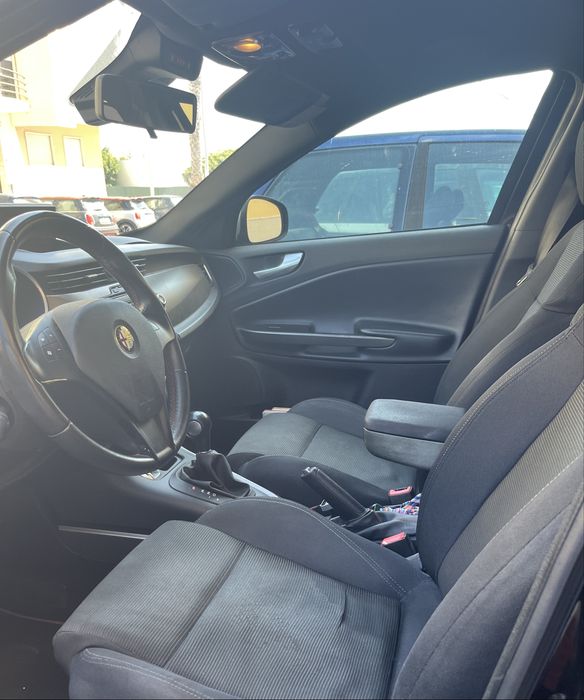 Alfa Romeo Giulietta jtdm 2.0 170cv cx auto e NAV