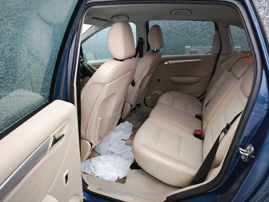 Mercedes-Benz B-Class 2010