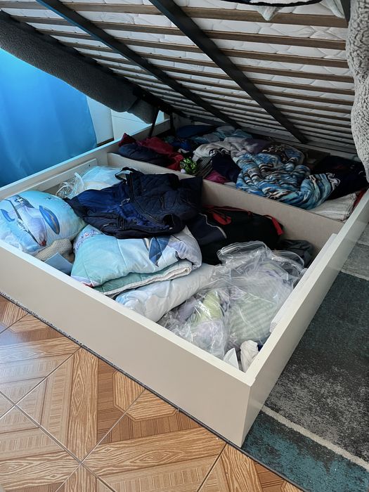 Quarto de casal lacado branco