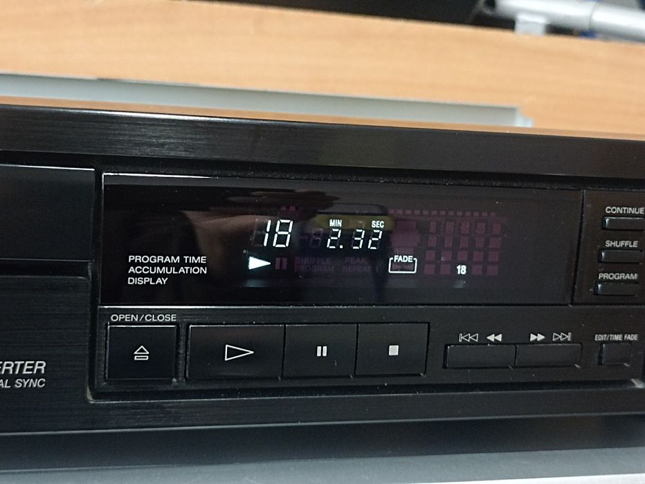 Leitor CD Sony CDP - 195