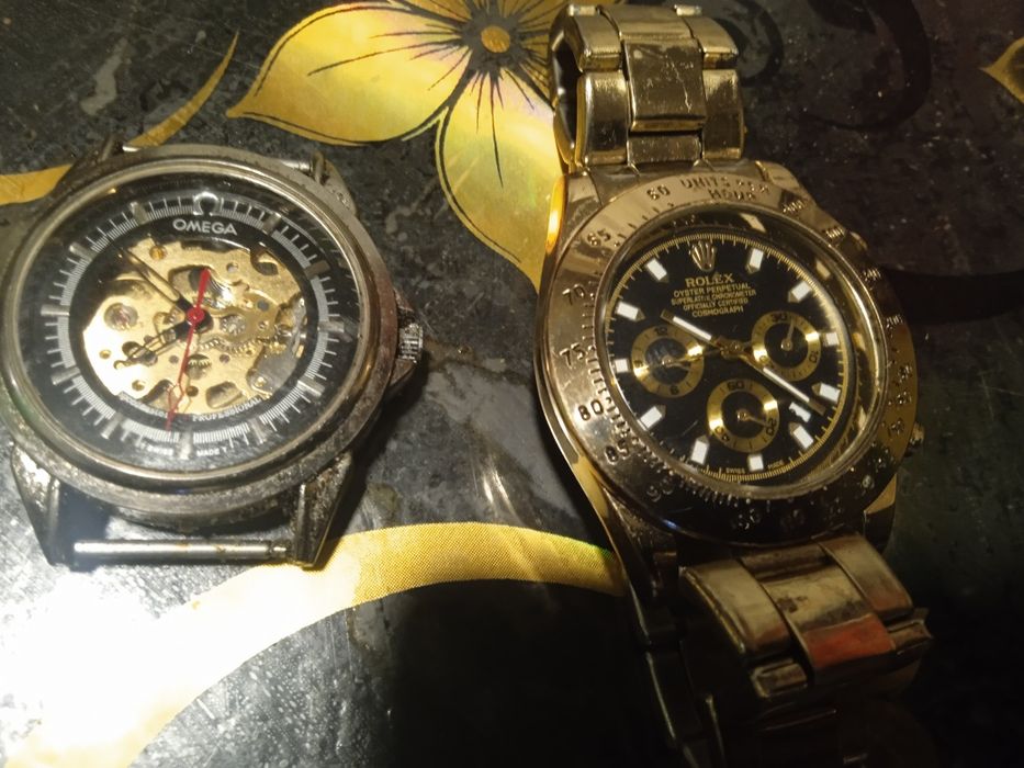 Мужские и женские наручные часы ROYAL LONDON