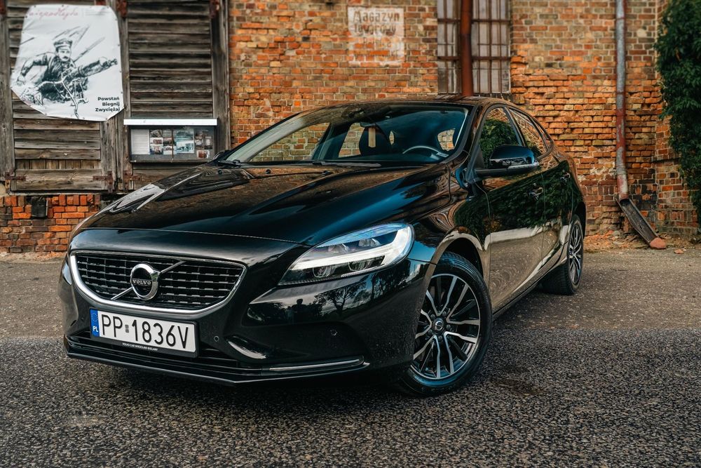 Volvo V40