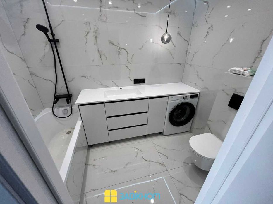 Умивальники, стільниці, тумби під замовлення та готові