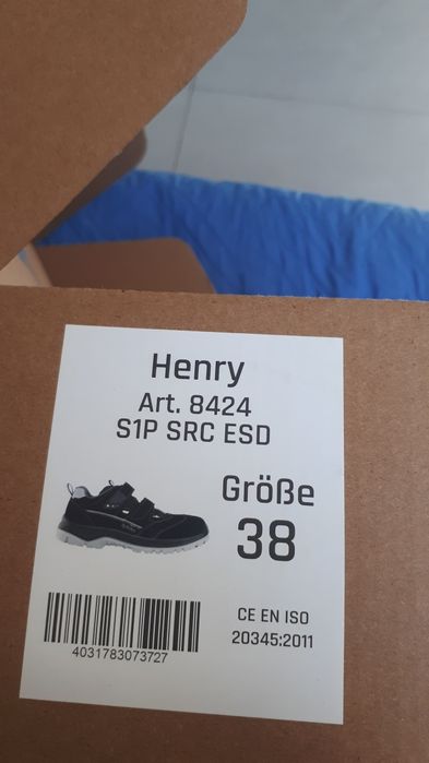 Sprzedam buty damskie