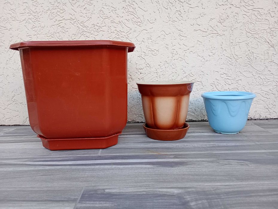 Горшки для цветов керамика и пластик