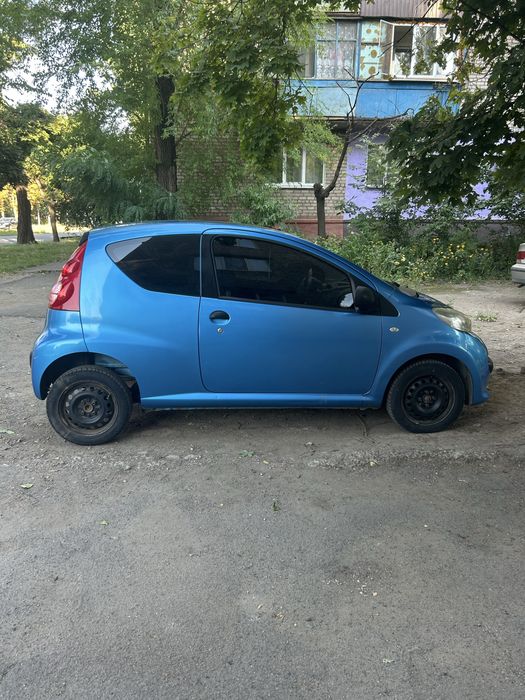 Peugeot 107 1.0 бензин