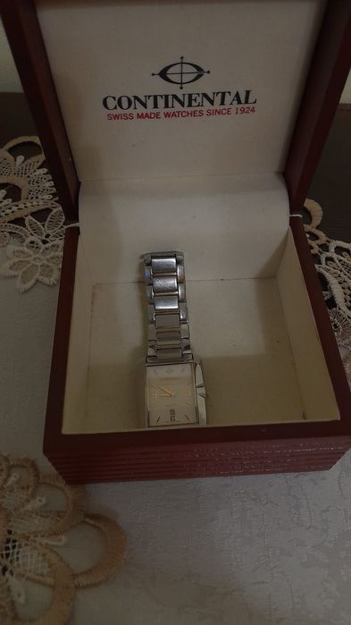 Швейцарський годдиник Continental