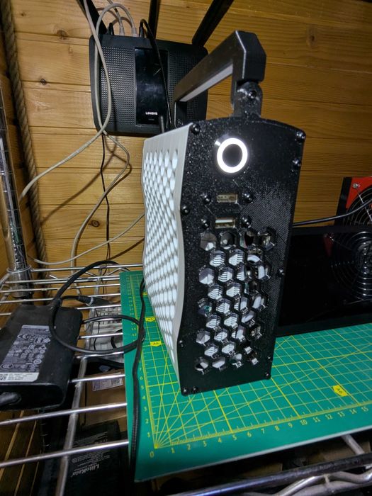 Компактний ПК AMD Ryzen 3 PRO 4350G / 8GB DDR4 / 128GB M2 SSD