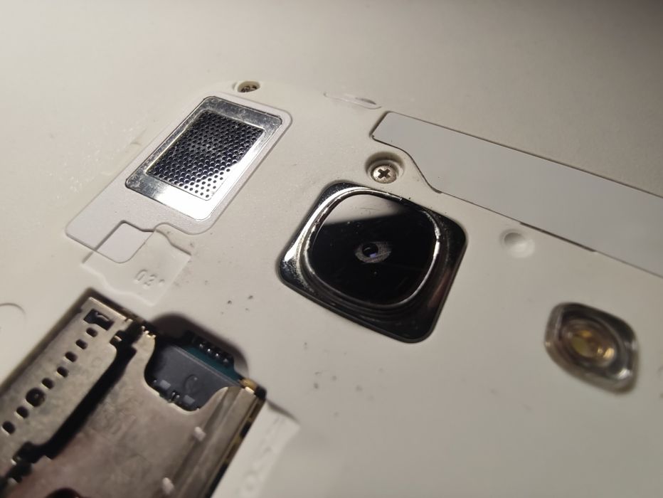 Samsung Galaxy Core GT-18260 + etui