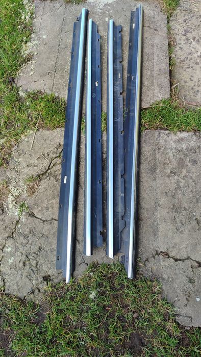 Молдінги дверей ауді а6с5 Audi