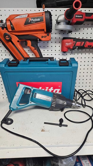 Wiertarka udarowa Makita 8406 wiertnica 850W