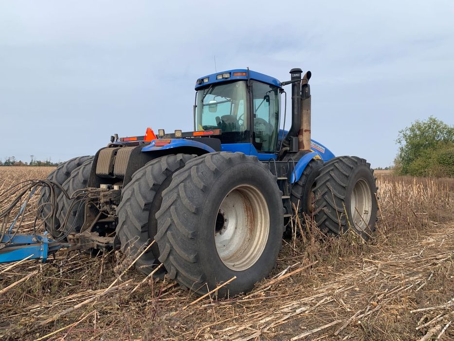 New Holland T9060